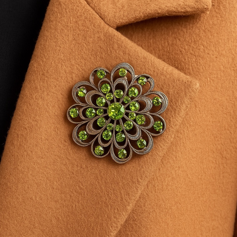 Vintage Filigree Floral Brooch with Peridot Rhinestones